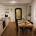 Ferienhaeuser & Hartenstein *