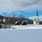 Ferienhaeuser & Hartenstein