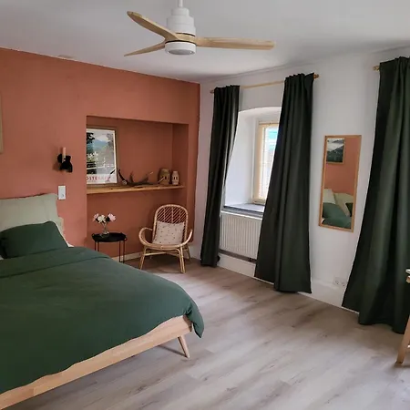 Ferienhaeuser & Hartenstein דירה *