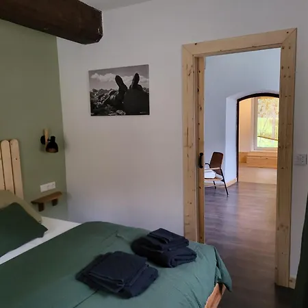 Ferienhaeuser & Hartenstein