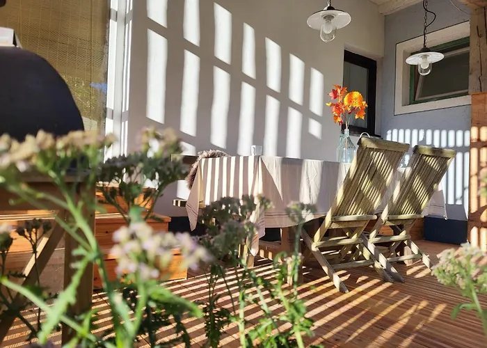 Ferienhaeuser & Hartenstein *