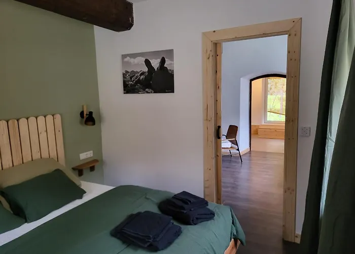 Ferienhaeuser & Hartenstein