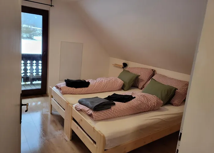 Apartment Ferienhaeuser & Hartenstein Gnesau